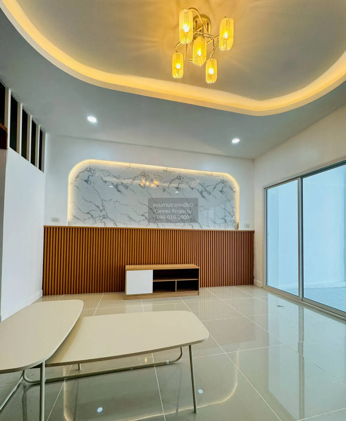 ขายทาวน์เฮ้าส์/ทาวน์โฮม  นิวเวิลด์วิลล์ หน้ากว้าง รีโนเวทใหม่ ละห