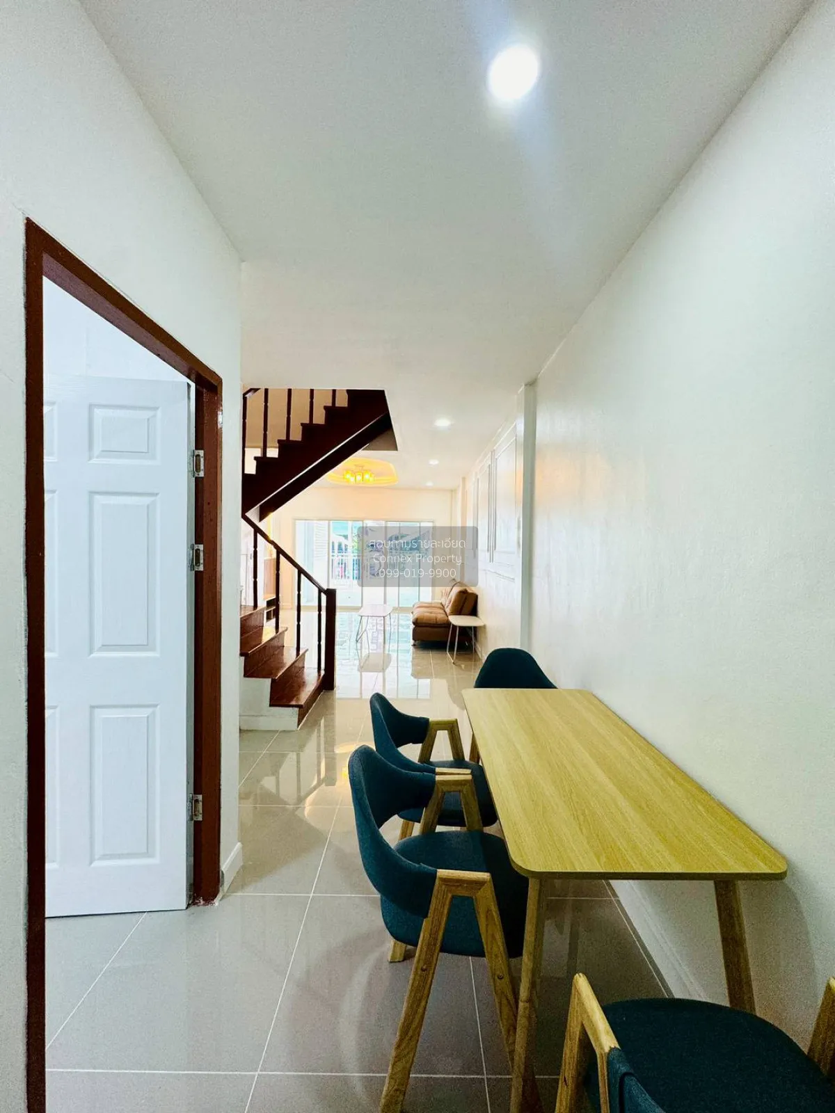 ขายทาวน์เฮ้าส์/ทาวน์โฮม  นิวเวิลด์วิลล์ หน้ากว้าง รีโนเวทใหม่ ละห