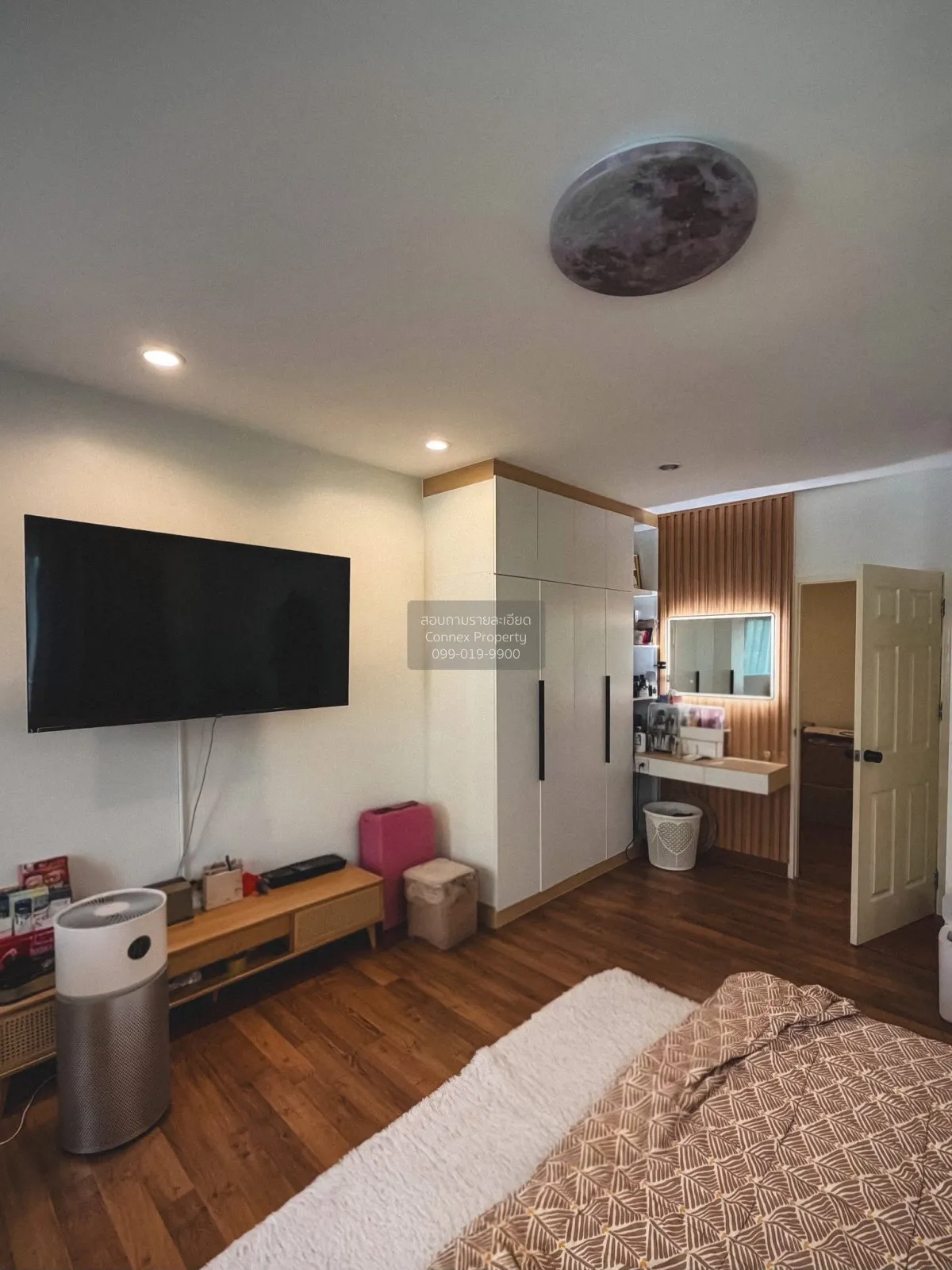 ขายทาวเฮ้าส์ 2 ชั้น หลังมุม มีพื้นที่ทำสวน บ้าน Smart Home  ห้องม