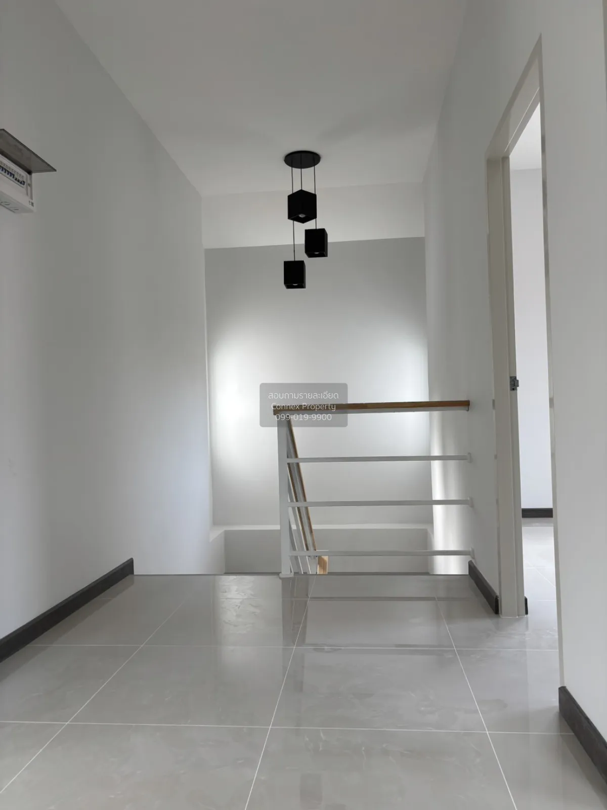 For Sale 2 - story house area 57 square wah Thawi Watthana Bangko