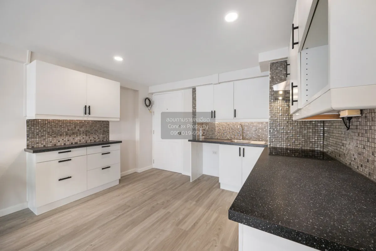 ขายคอนโด  บางนา เพลซ BTS-บางนา บางนา เขต พระโขนง กรุงเทพ CX-13911