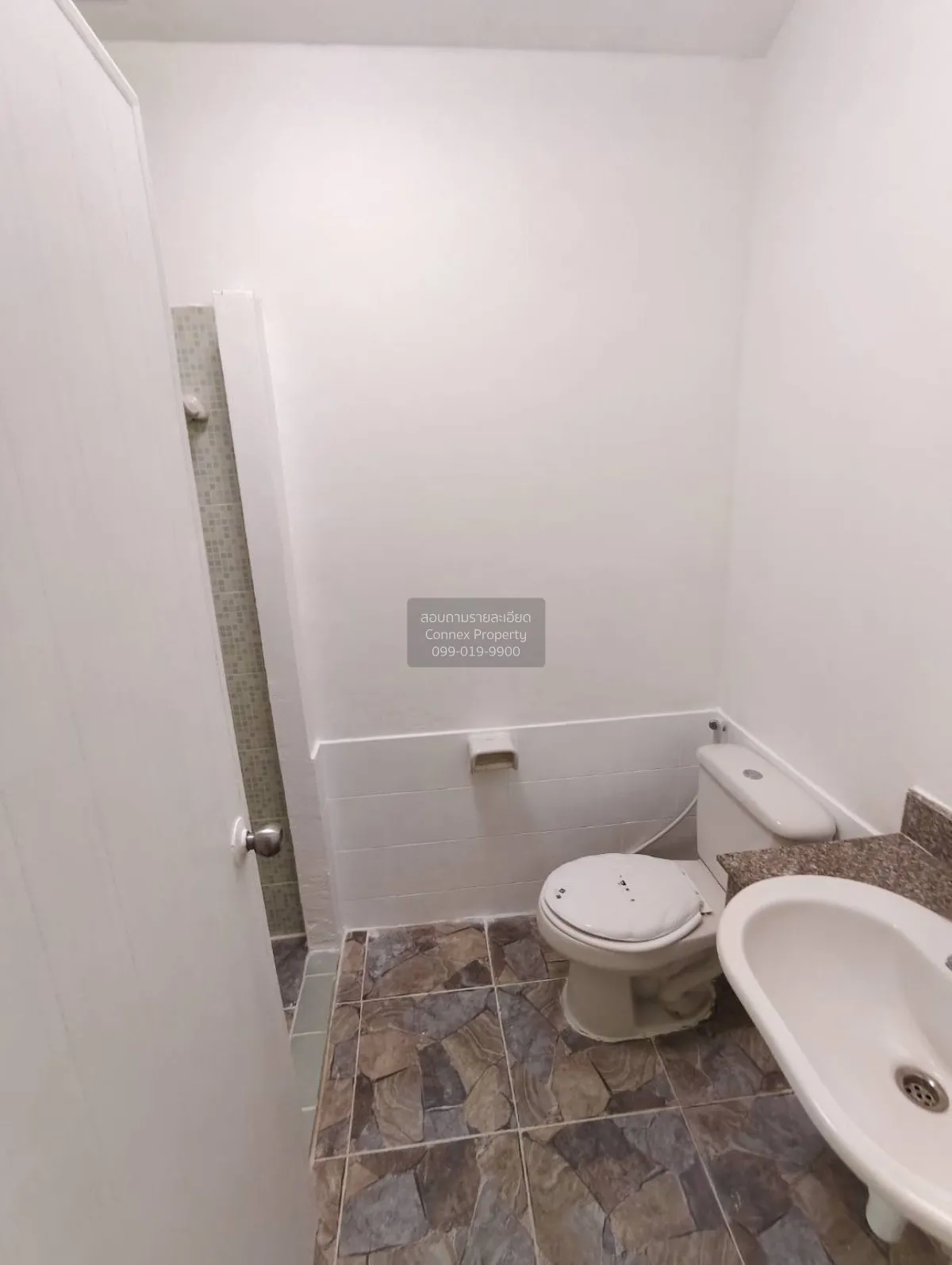 ขายทาวน์เฮ้าส์/ทาวน์โฮม  กรีนวิลล์ หทัยราษฎร์ ลาดสวาย ลำลูกกา ปทุ