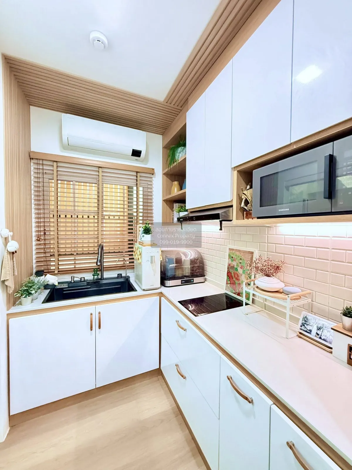 For Sale House , Prestige Future - Rangsit , corner unit , Pracha