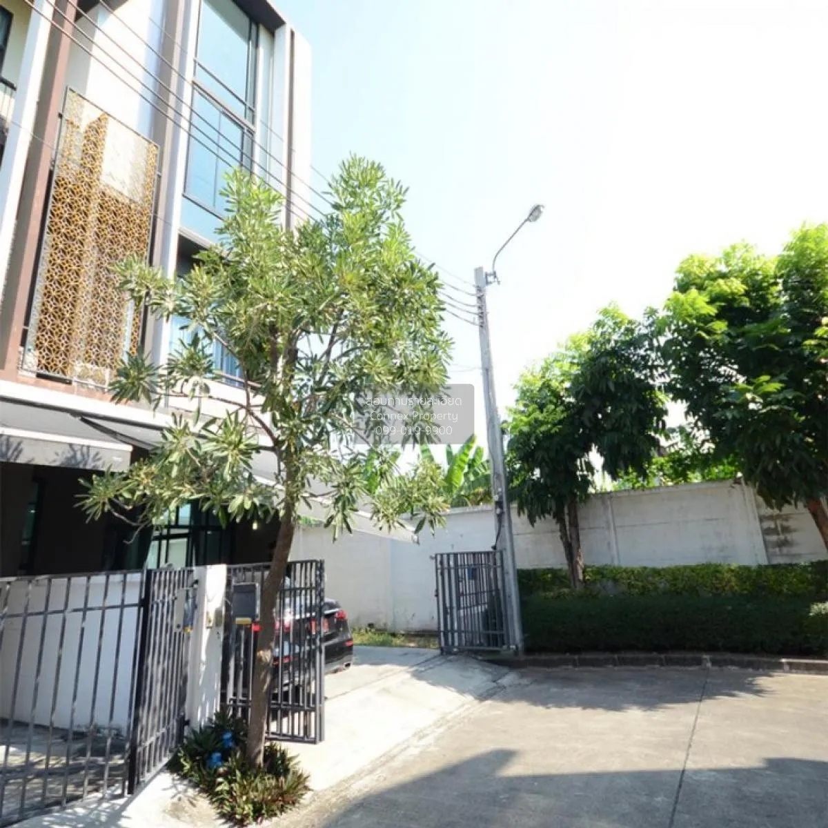 For Sale Townhouse/Townhome  , Flora Wongsawang  , Wong Sawang ,  1