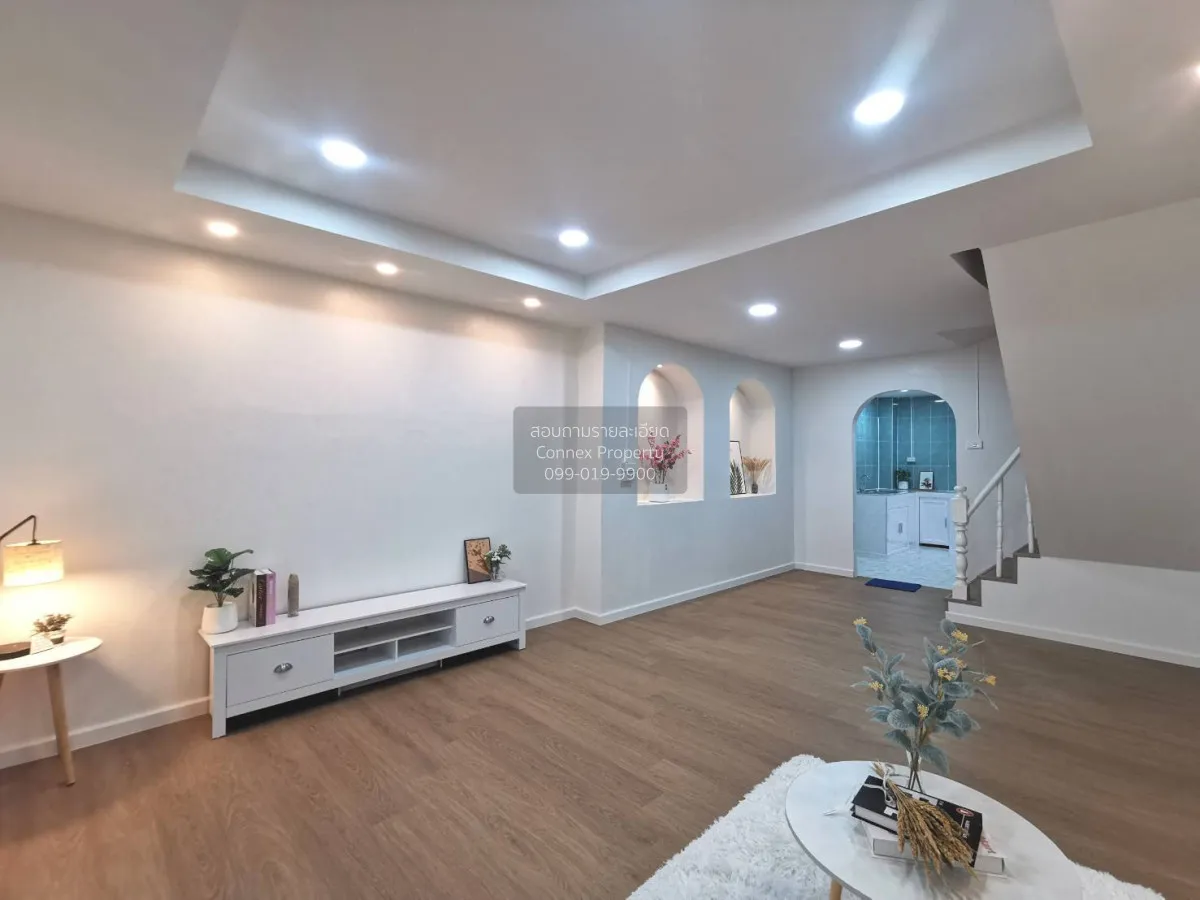 For Sale Townhouse/Townhome  , Rungrueng House , BTS-Saphan Mai , 3