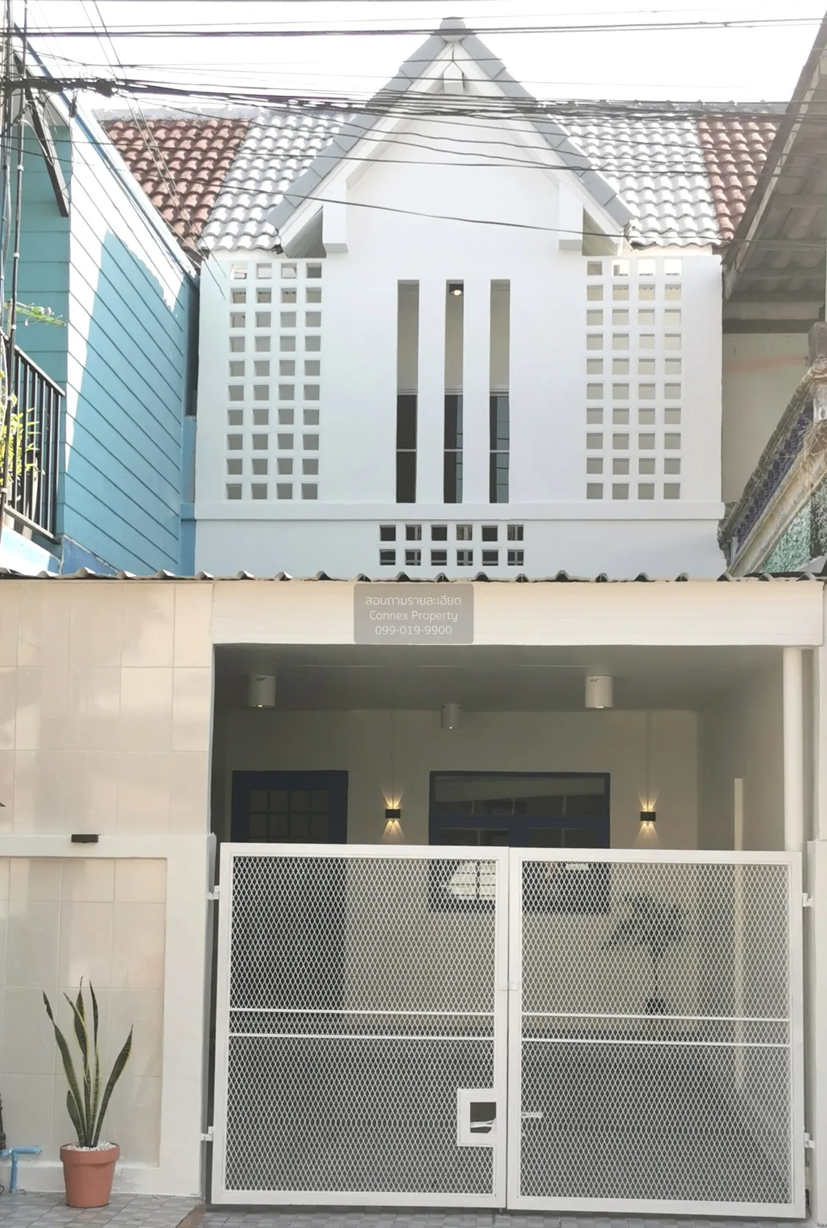 For Sale Townhouse/Townhome  , Baan Thanarom , Lat Sawai , Lam Lu 1