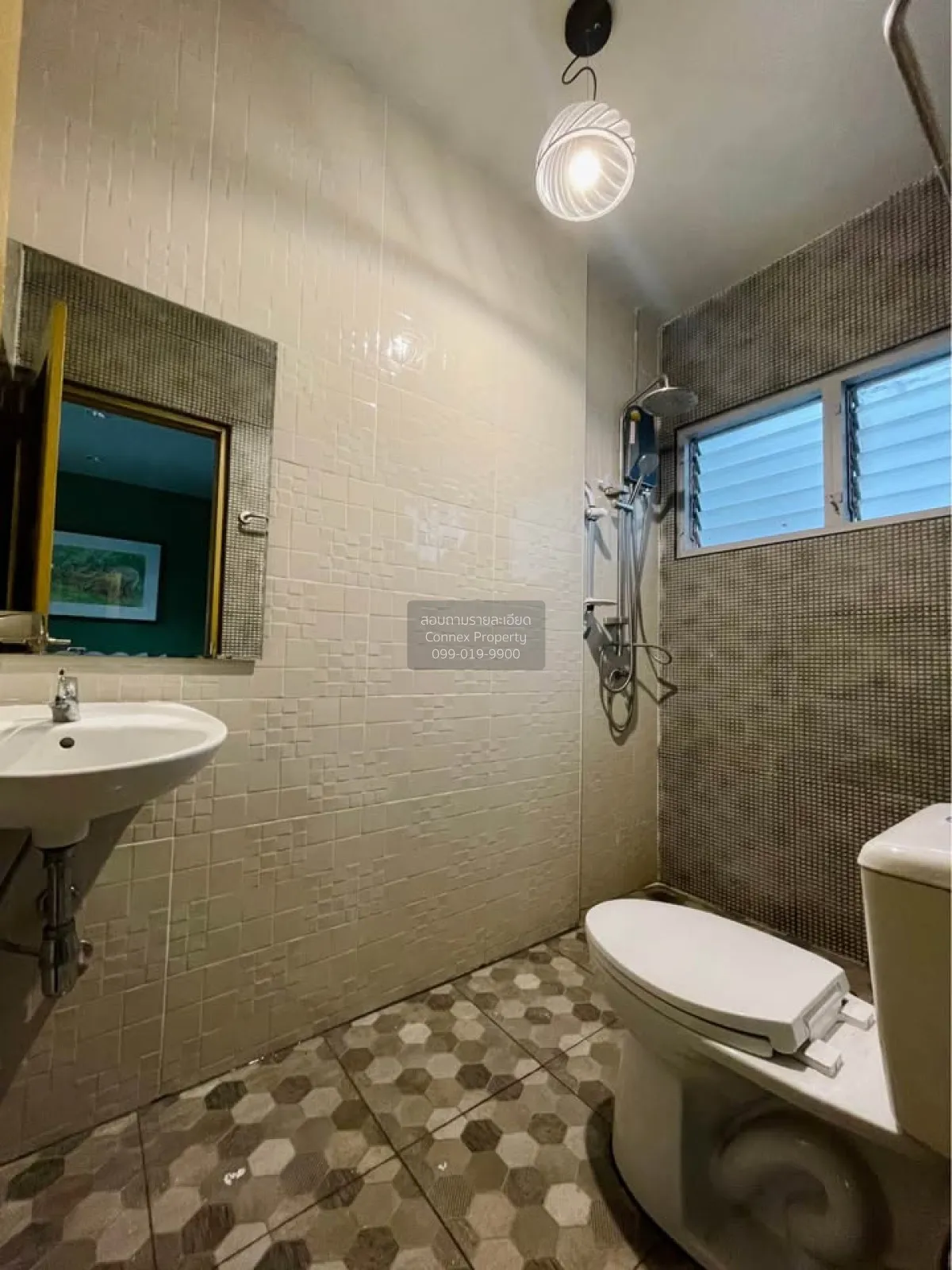 For Sale 2-storey detached house, Soi Tiwanon 52 , Tha Sai , Muea