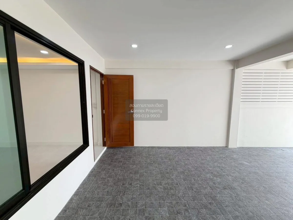 For Sale 2-storey townhouse, Senanikhom 1 , Lat Phrao , Lat Phrao