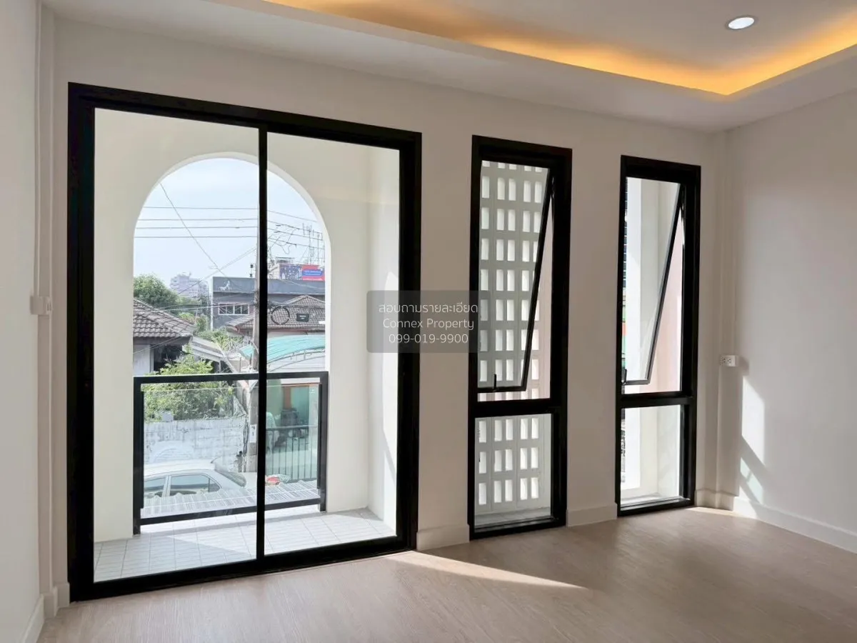 For Sale 2-storey townhouse, Senanikhom 1 , Lat Phrao , Lat Phrao