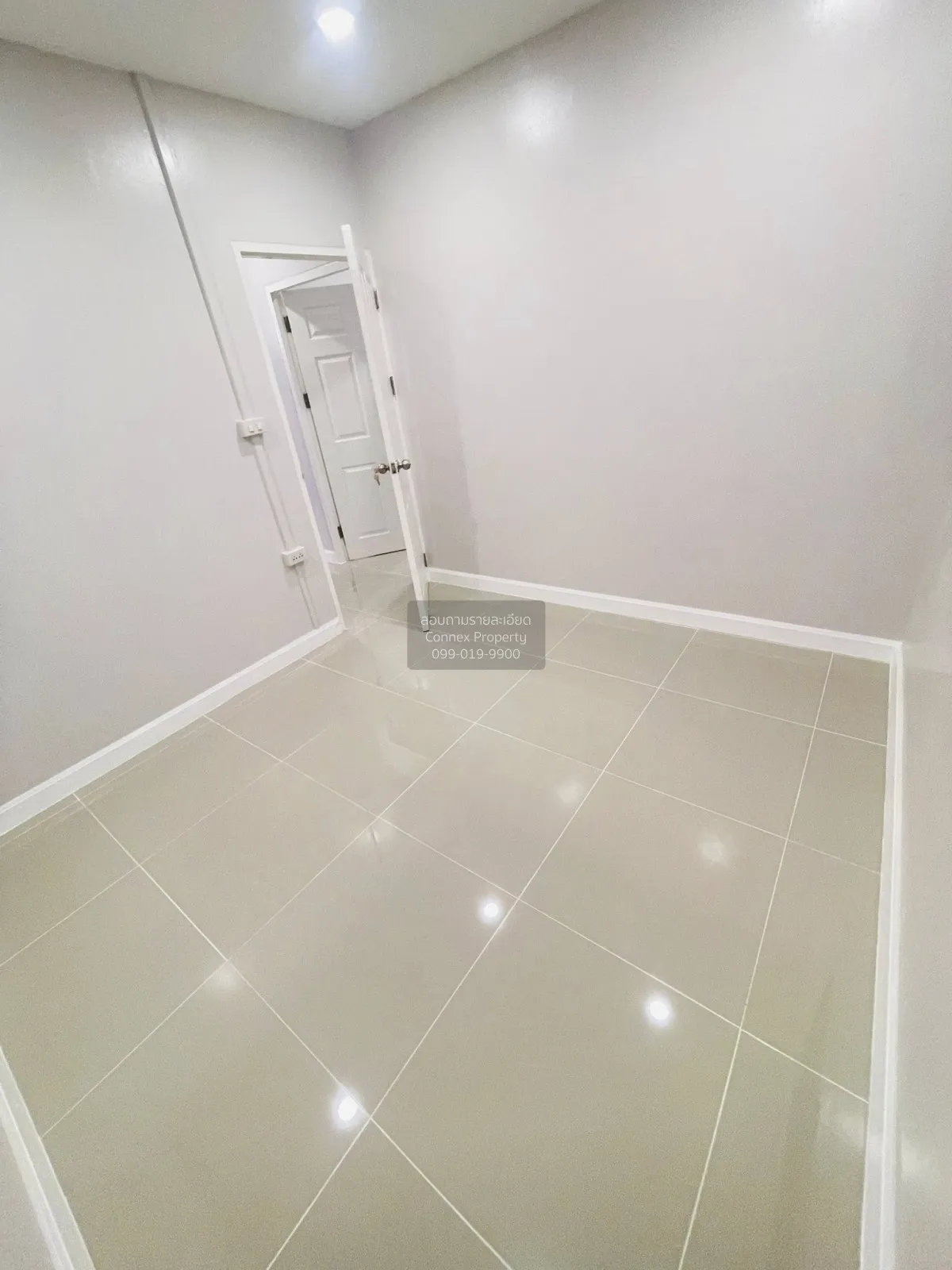 For Sale Townhouse/Townhome  , Baan Pruksa 14 A Bangbuathong , ne