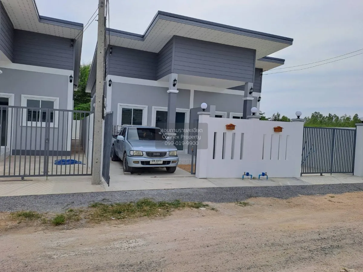 For Sale Modern style house, tall and airy, Soi Hua Hin 112 , Non 1