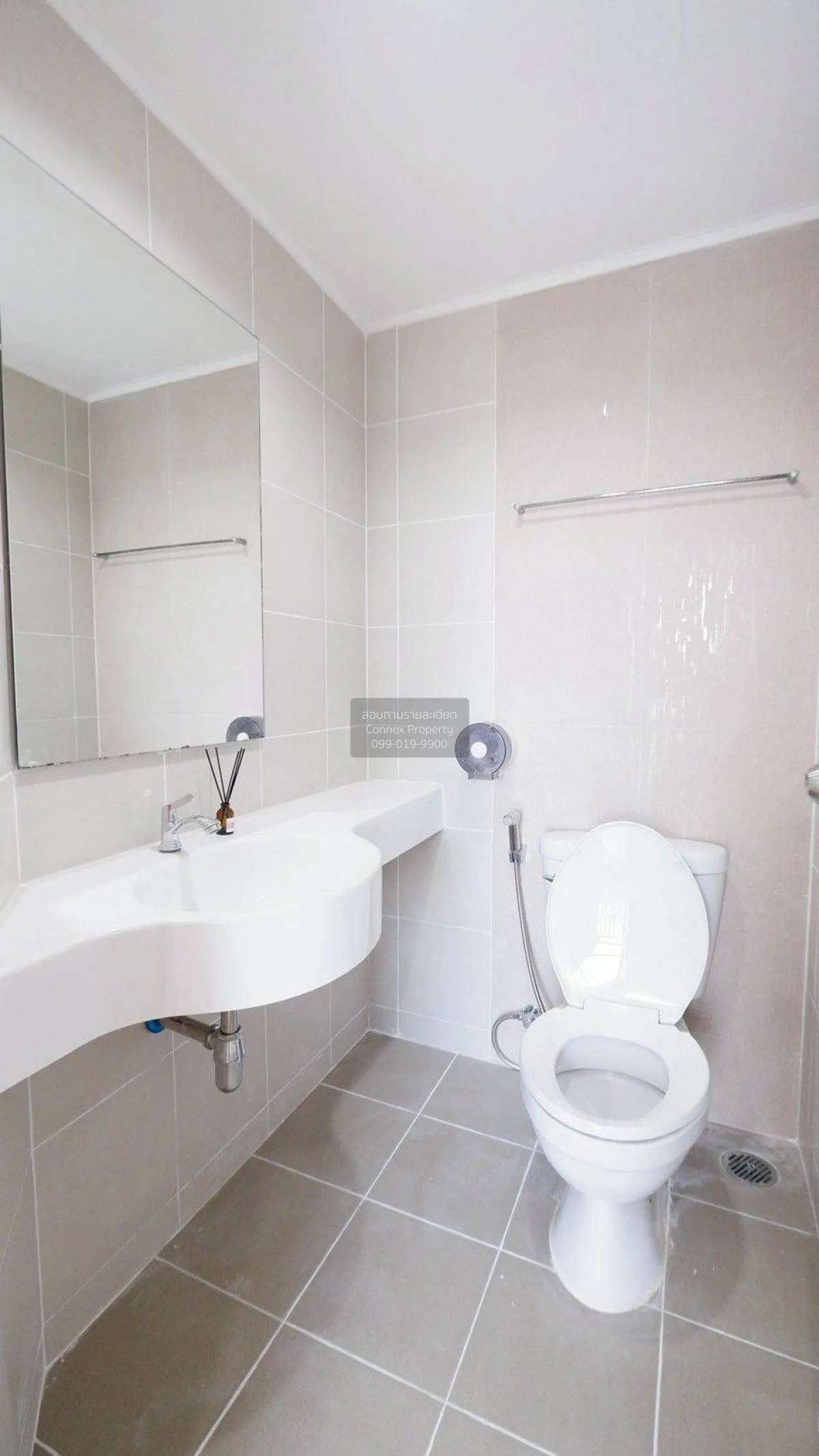 ขายคอนโด  ลุมพินี วิลล์ ลาซาล - แบริ่ง BTS-บางนา บางนา เขต บางนา 