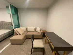 เช่าคอนโด  รีเจ้นท์ โฮม บางนา (โครงการใหม่) บางนา เขต บางนา กรุงเทพ CX-139478