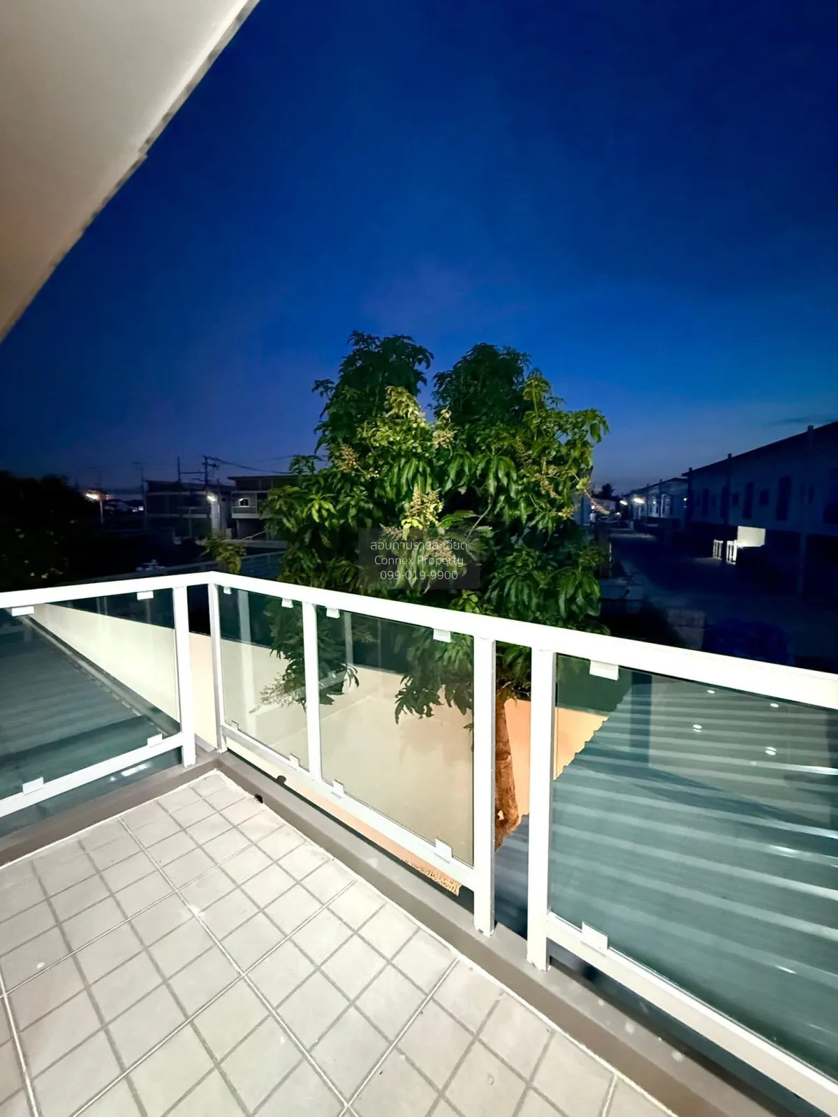 For Sale Townhouse/Townhome  , Baan Prapin 3 , corner unit , wide