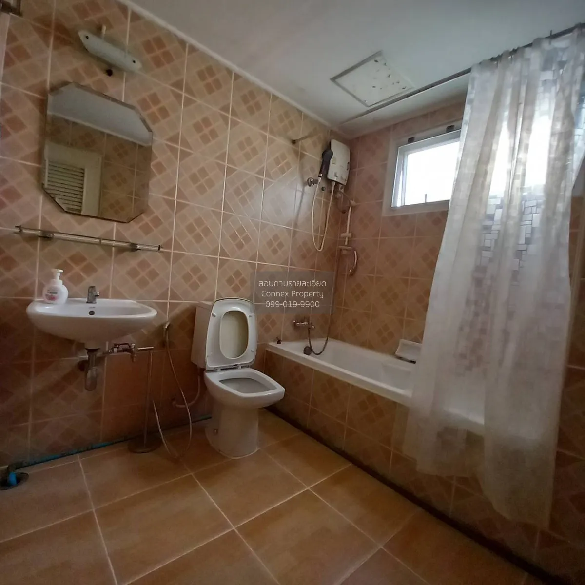 เช่าคอนโด  เดอะ วอเตอร์ฟอร์ด พระราม 4 BTS-พระโขนง คลองเตย เขต พระ