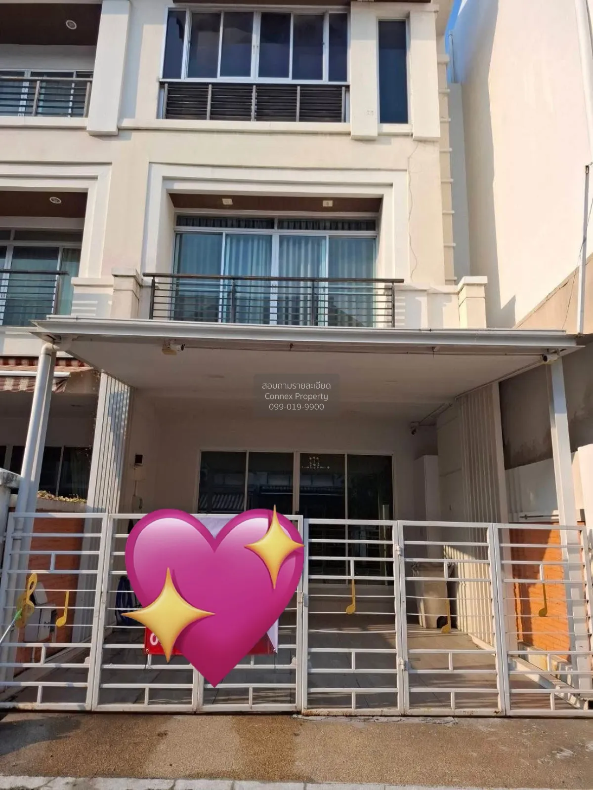 For Sale Townhouse/Townhome  , Baan Klang Krung The Royal Vienna  1