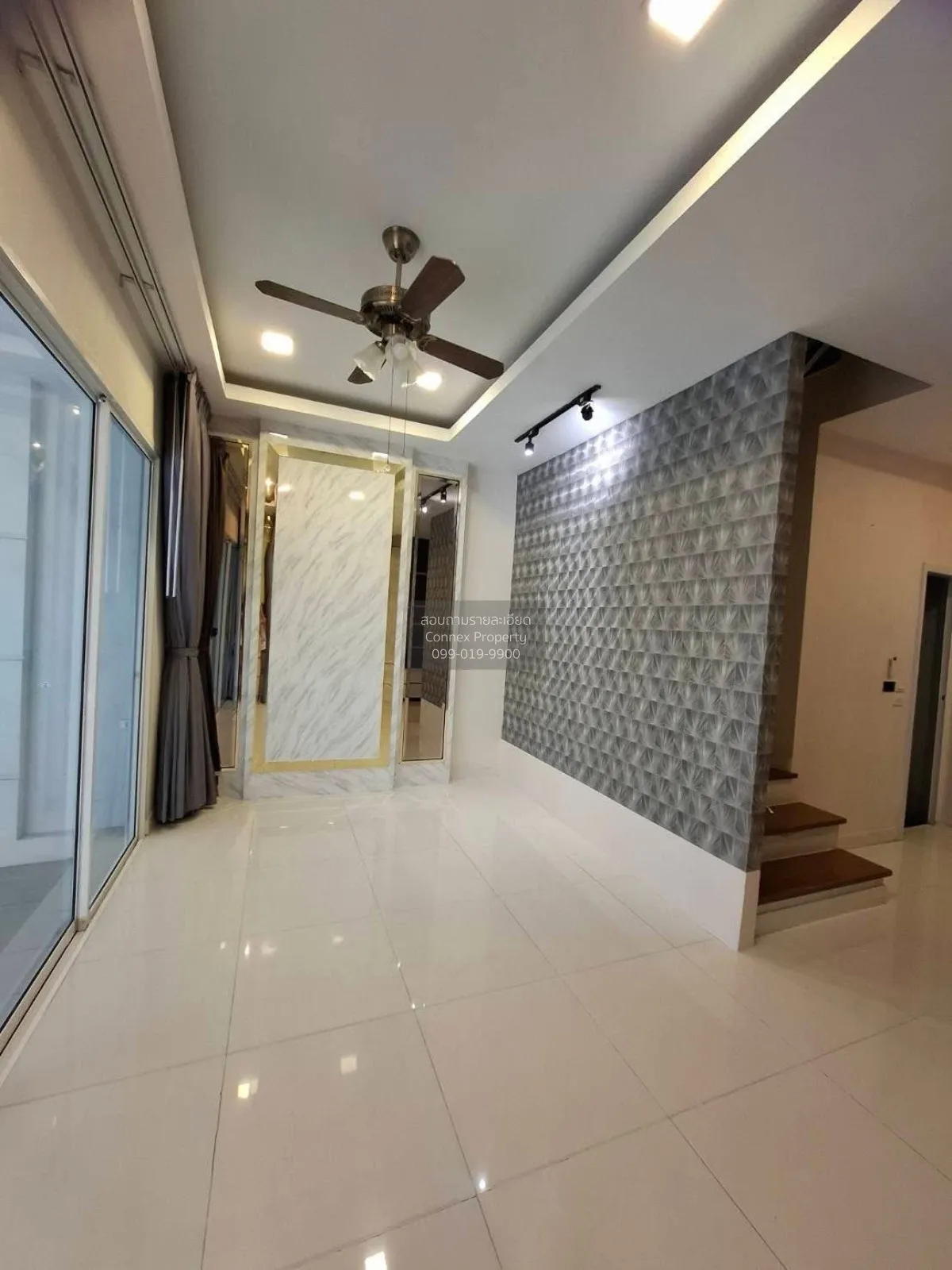 For Sale Townhouse/Townhome  , Baan Klang Krung The Royal Vienna  4