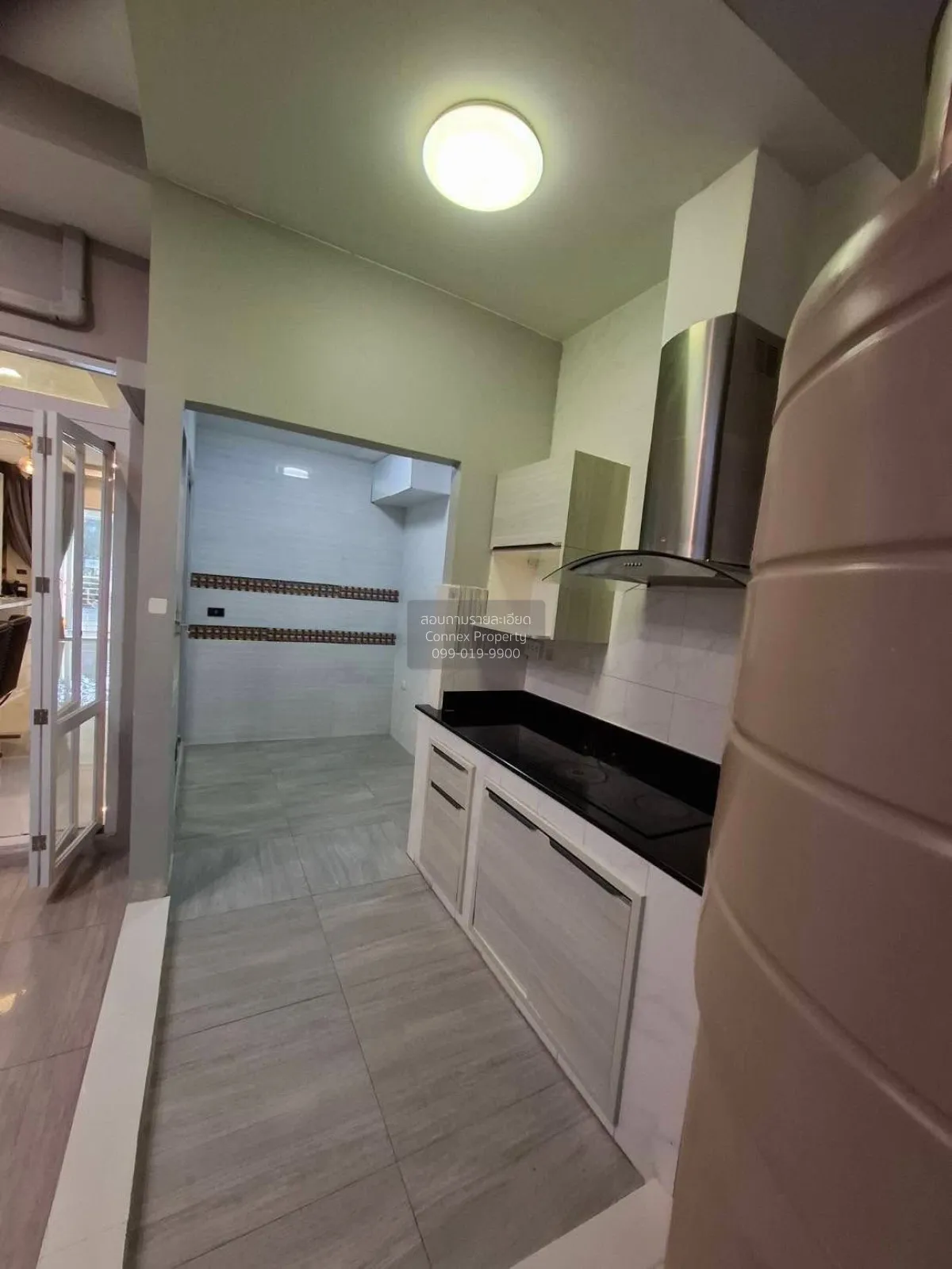 For Sale Townhouse/Townhome  , Baan Klang Krung The Royal Vienna 