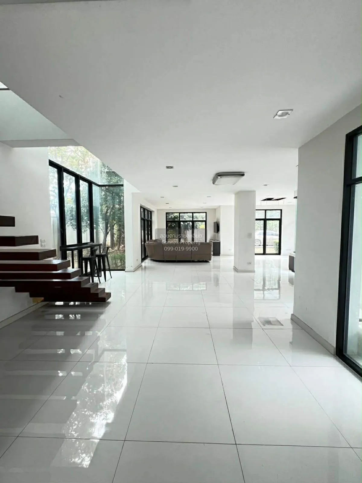 For Sale House Kanchanaphisek , wide frontage , Bang Ramat , Tali