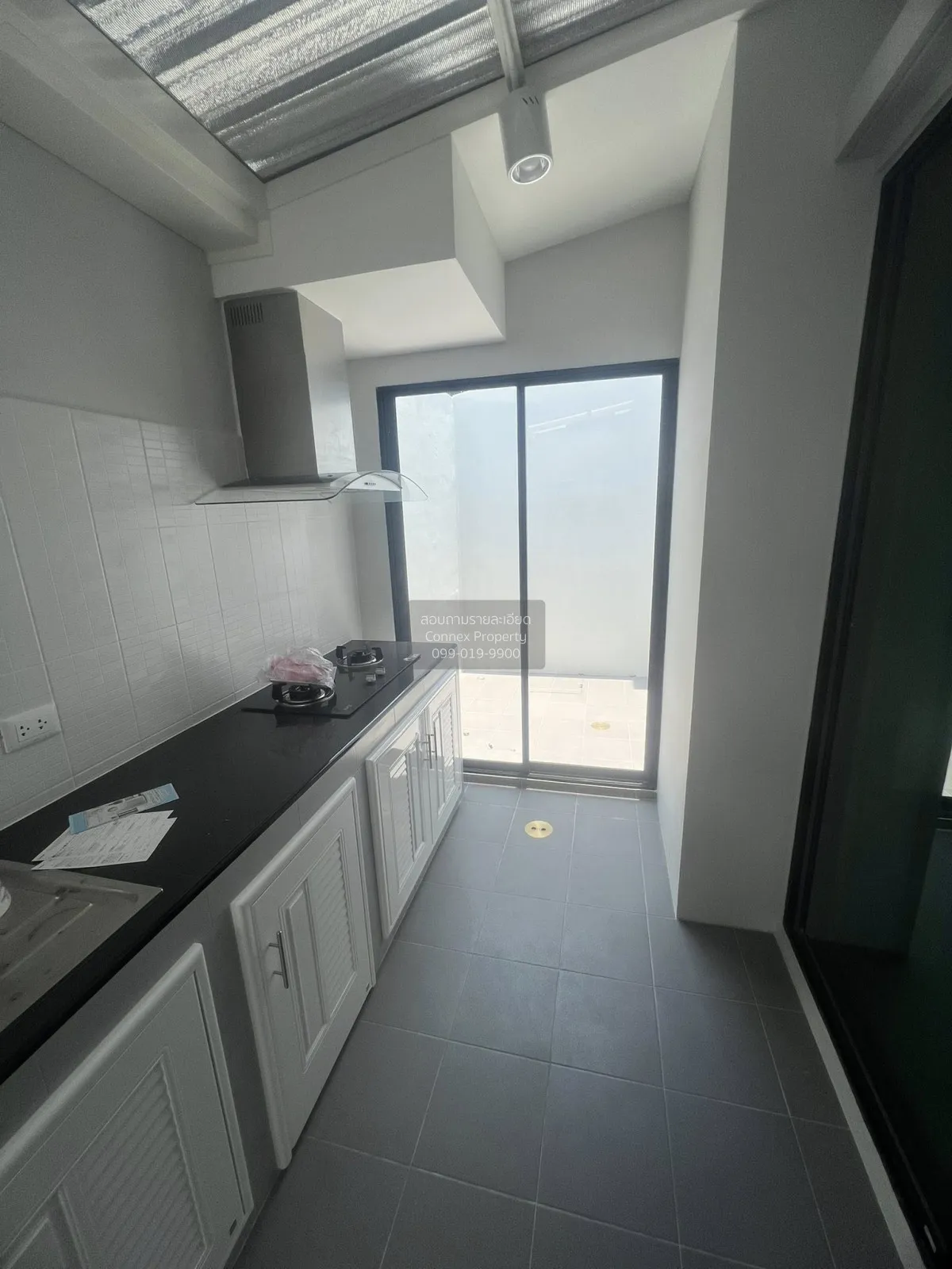 For Sale Townhouse/Townhome  , Sena Village Ramindra KM.9 , Khann