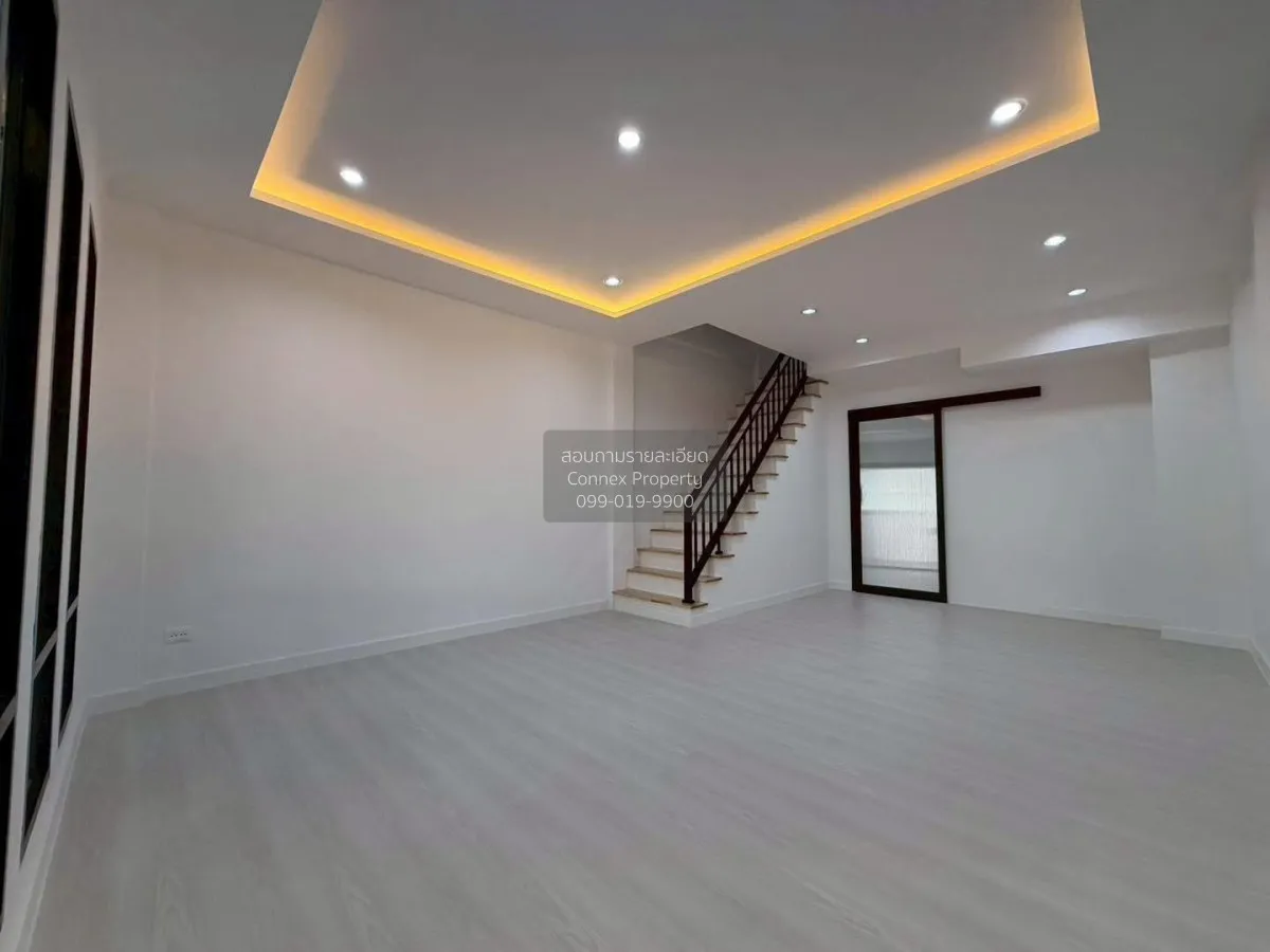 ขายทาวน์โฮม 3 ชั้น นาคนิวาส 37 แยก 1-8 รีโนเวทใหม่ ลาดพร้าว เขต ล 4