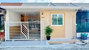 ขายทาวน์เฮ้าส์/ทาวน์โฮม  บ้านบัวทอง 4 บ้านกล้วย-ไทรน้อย พิมลราช บางบัวทอง นนทบุรี CX-139870