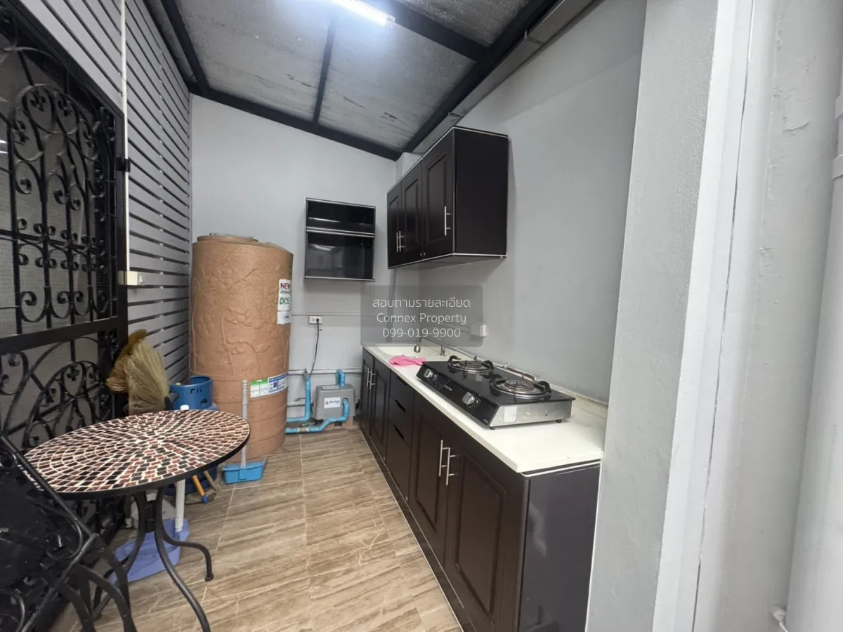 ขายทาวน์เฮ้าส์/ทาวน์โฮม  หมู่บ้านคลองตันนิเวศน์ รีโนเวทใหม่ ARL-ร