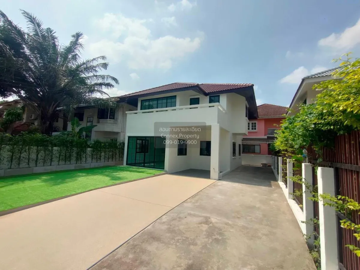 For Sale House , Ban Chom Plearn Setthakit 46 , Bang Khae Nuea , 