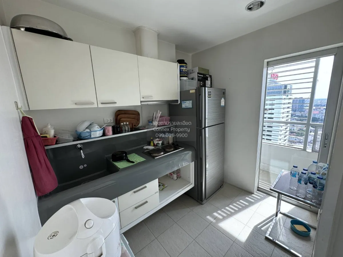 For Rent Condo , Q House Sathorn , high floor , BTS-Krung Thon Bu 4