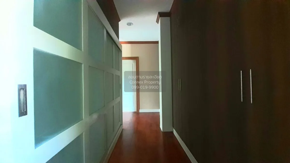 For Sale House , Life Bangkok Boulevard Ramintra 105 , corner uni