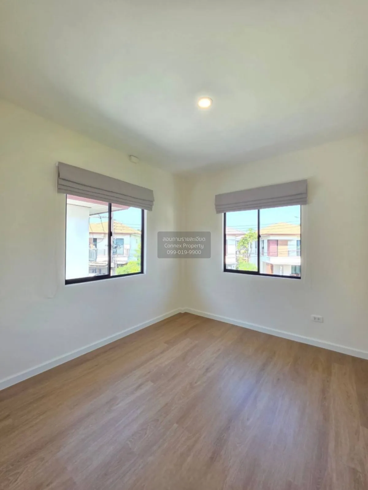 For Sale House , Baan Fah Piyarom Premier Park Rangsit - Lumlukka