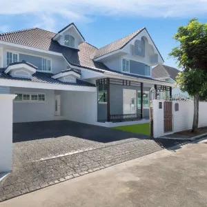 ขายบ้าน  บริติช พาร์ค ทวีวัฒนา หน้ากว้าง รีโนเวทใหม่ ทวีวัฒนา เขต ทวีวัฒนา กรุงเทพ CX-140217