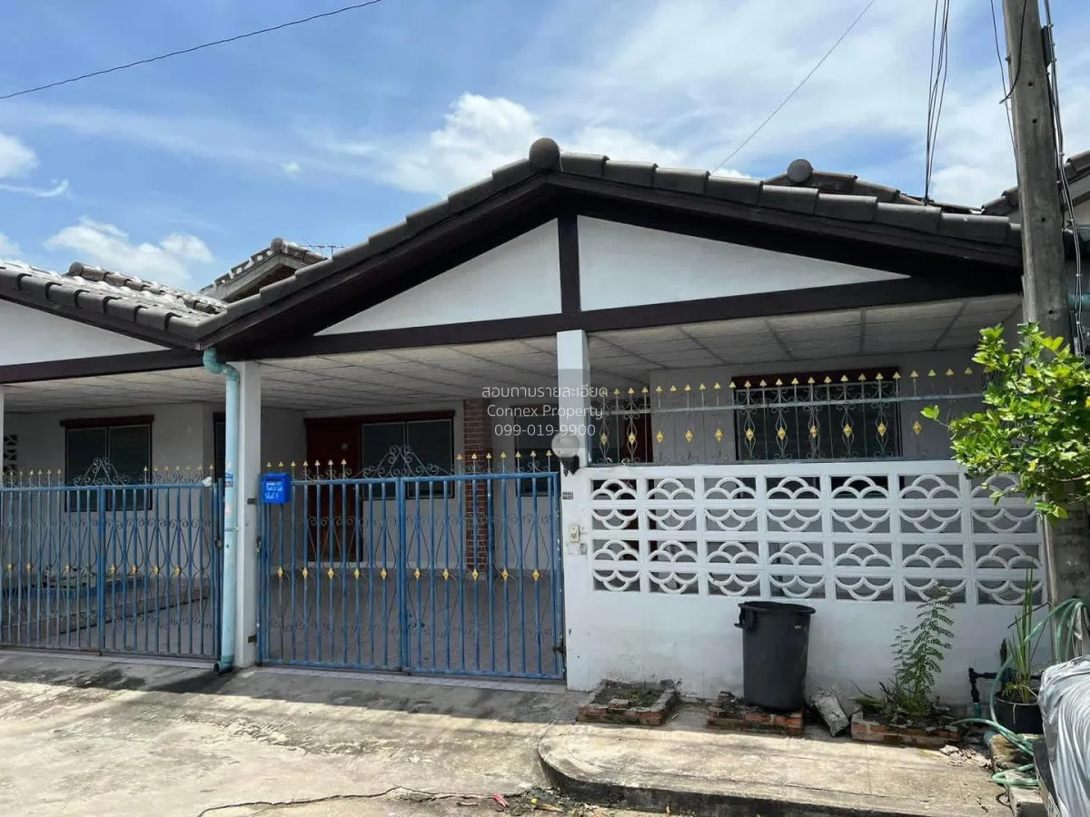 For Sale Townhouse/Townhome  , Green Garden Home Klong 11 , Bueng 1