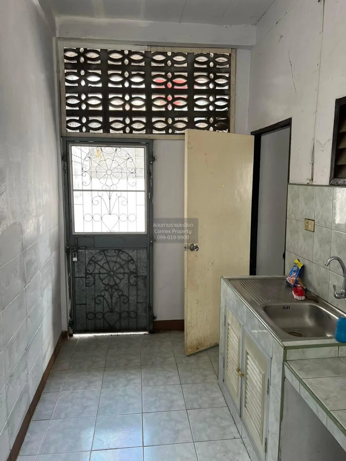 For Sale Townhouse/Townhome  , Green Garden Home Klong 11 , Bueng