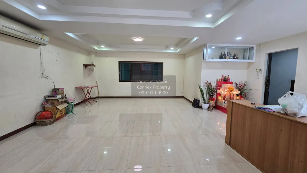 For Rent 5 - storey Commercial building area 660 square meters ,  2