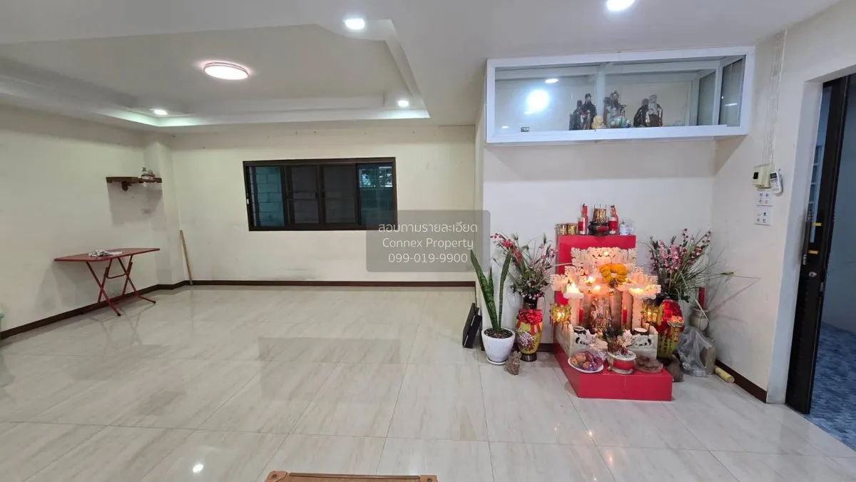 For Rent 5 - storey Commercial building area 660 square meters , 