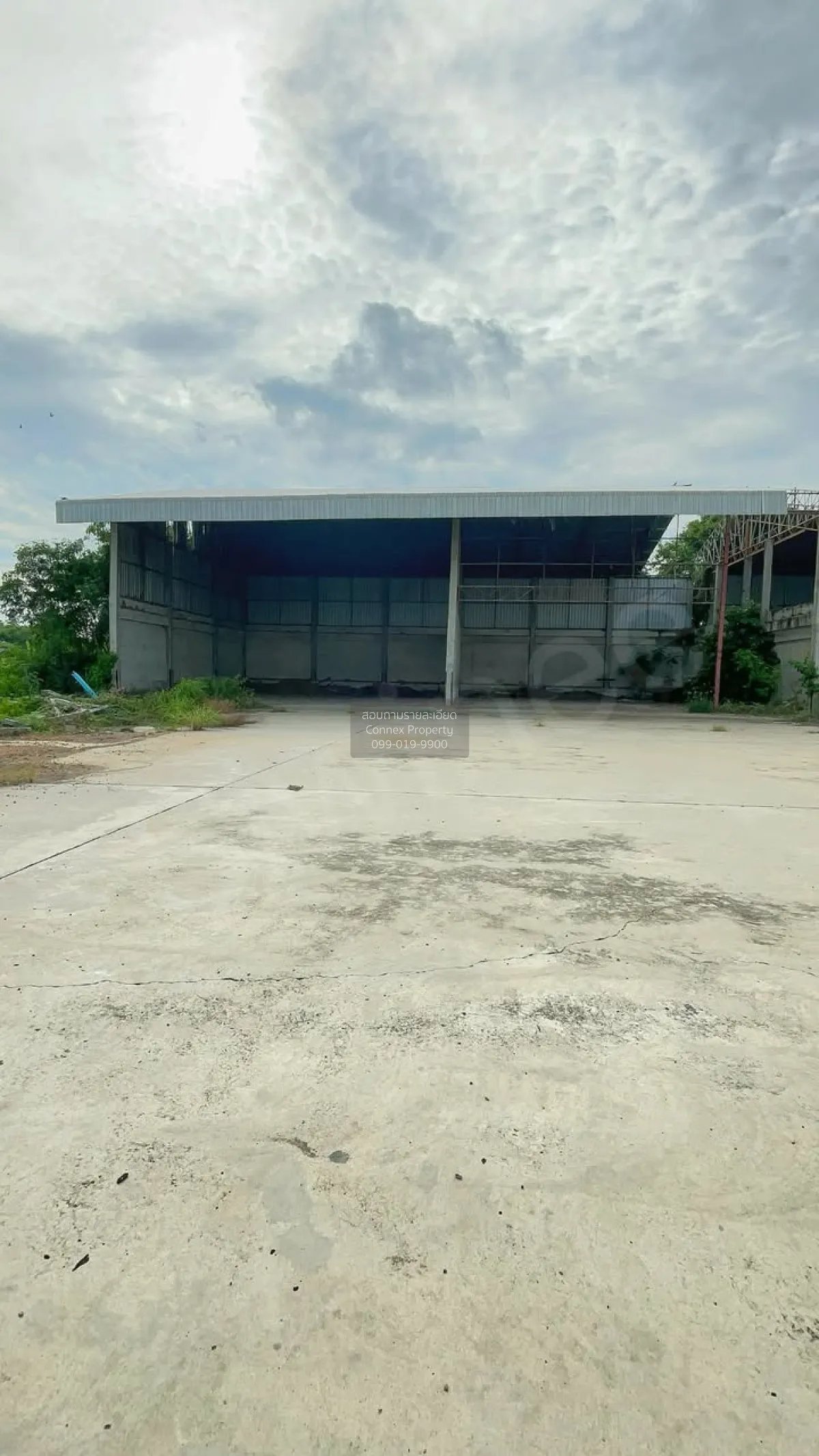 For Sale  Land with buildings located next to Highway 3028 , Bang 1