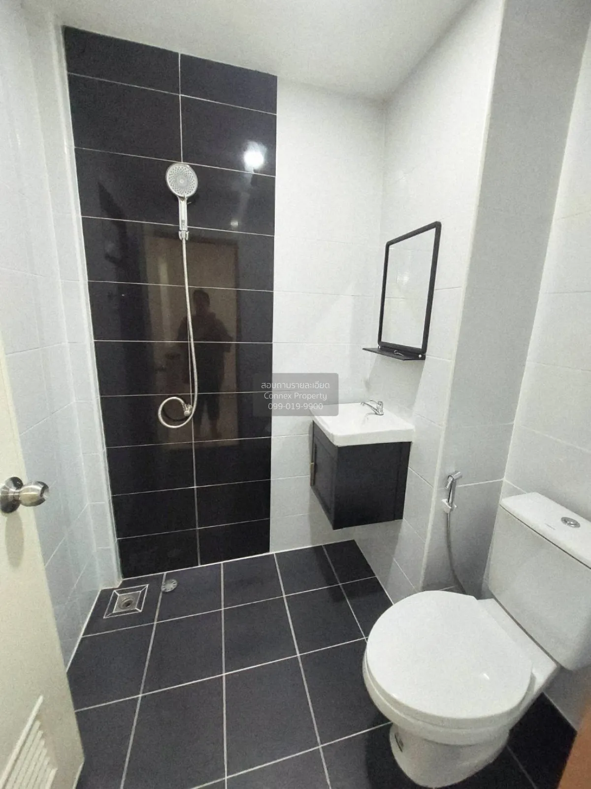 For Sale Townhouse/Townhome  , Baan Thanyaphuek Suwinthawong , ne