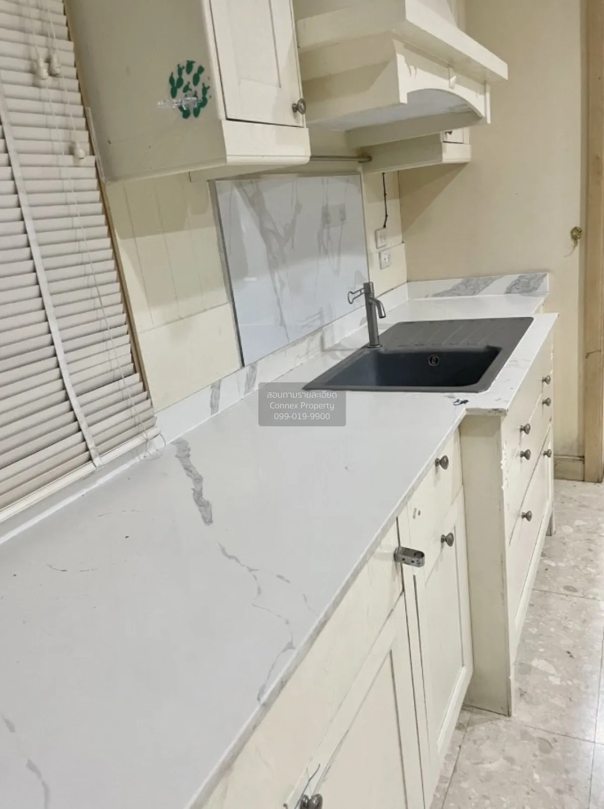 For Sale Laddarom Ratchaphruek-pinklao  , corner unit , Taling Ch