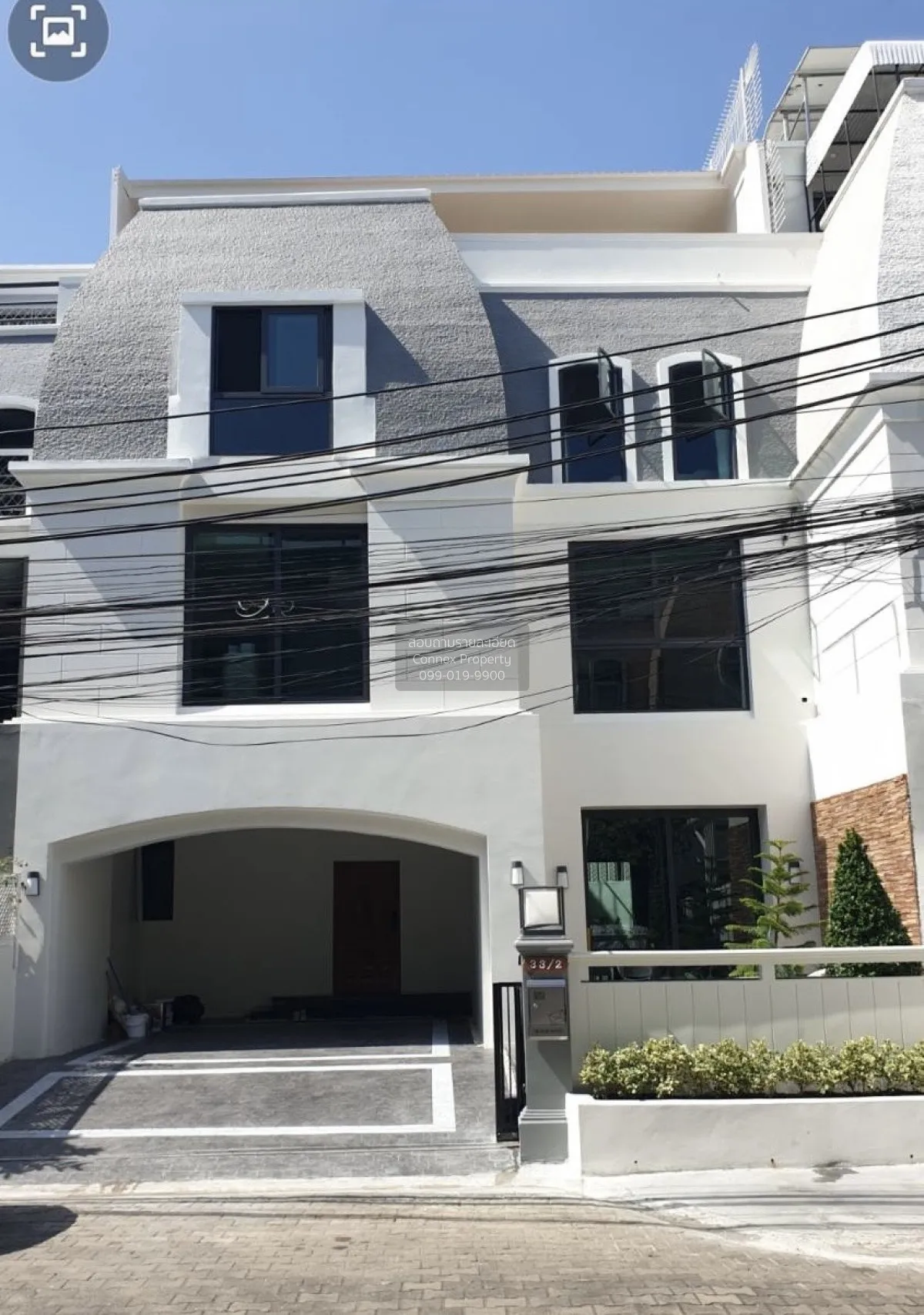 For Rent 4 - story townhouse 400 square meters Khlong Tan Nuea Wa 1