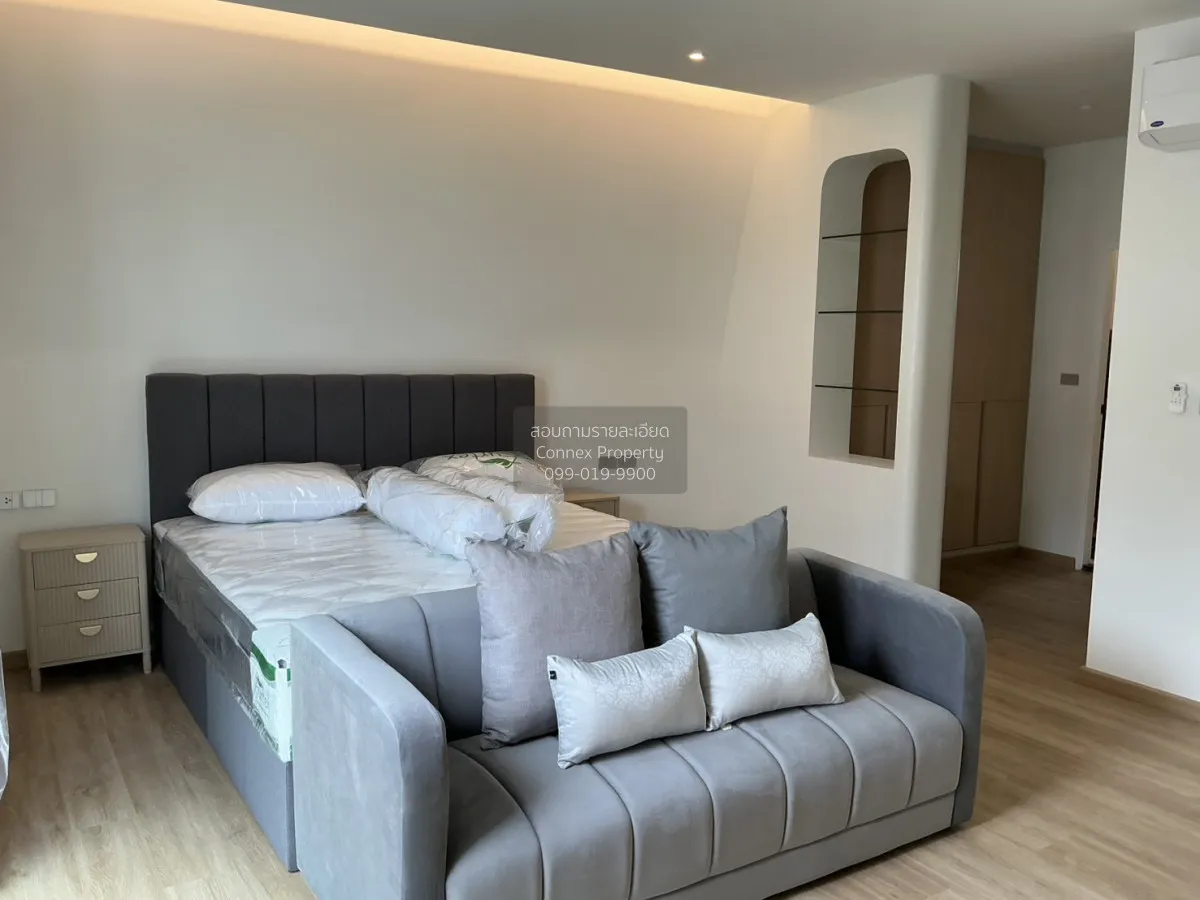 For Rent 4 - story townhouse 400 square meters Khlong Tan Nuea Wa