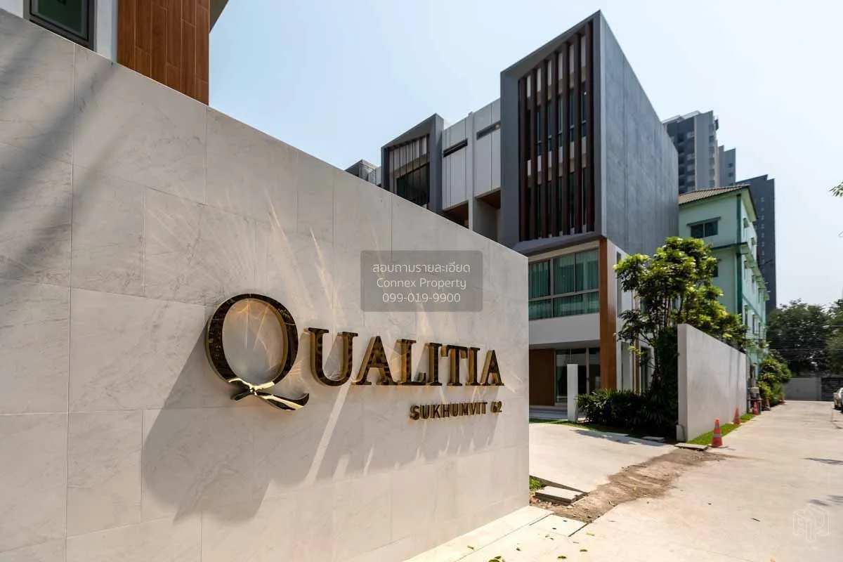 For Sale Townhouse/Townhome  , Qualitia Sukhumvit 62 , corner uni