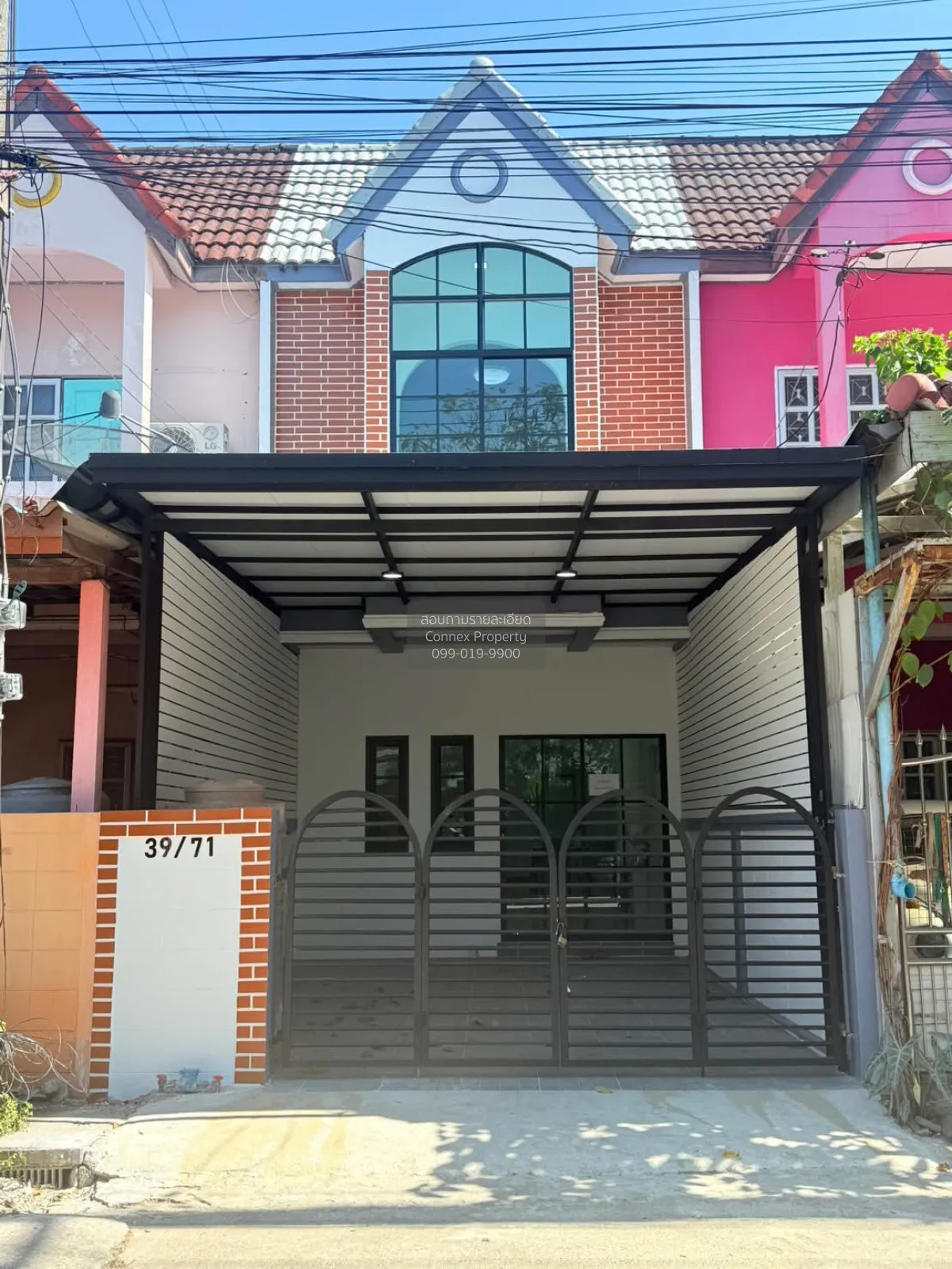 For Sale Townhouse/Townhome  , Baan Mahalab 2 , newly renovated , 1