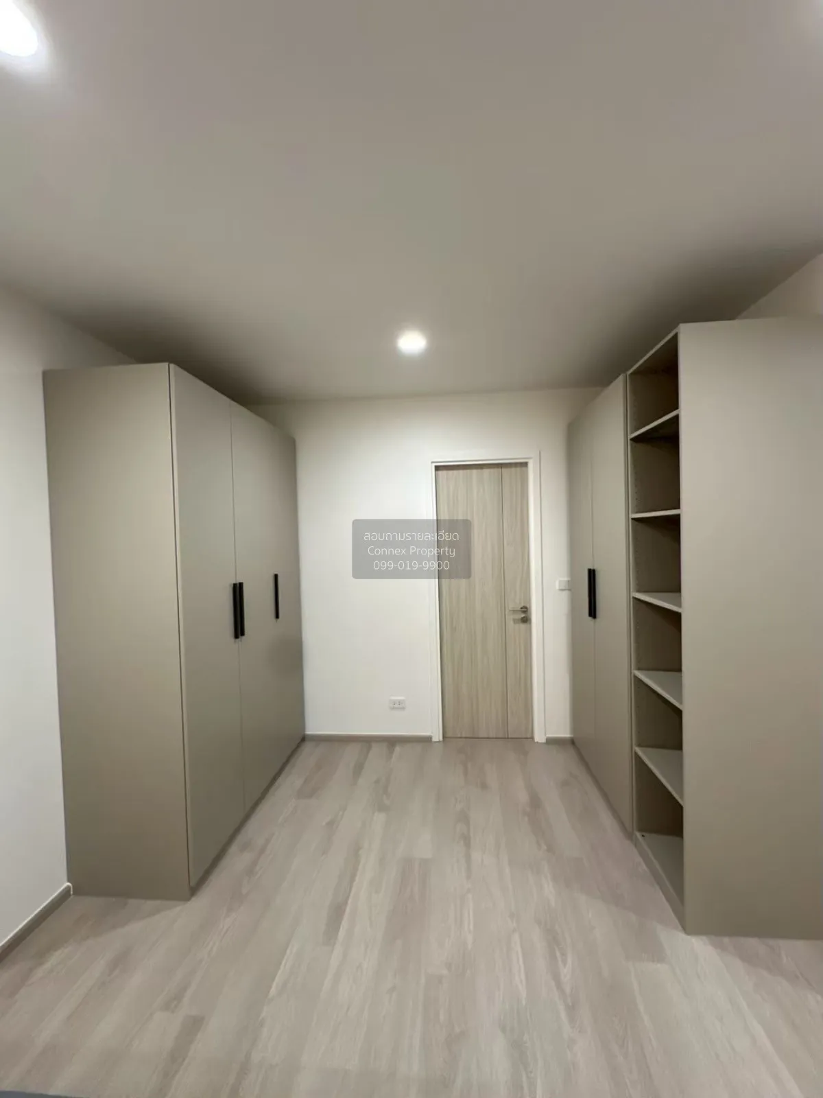 For Rent Townhouse/Townhome  , Nue Verse Krungthep Kreetha , Thap