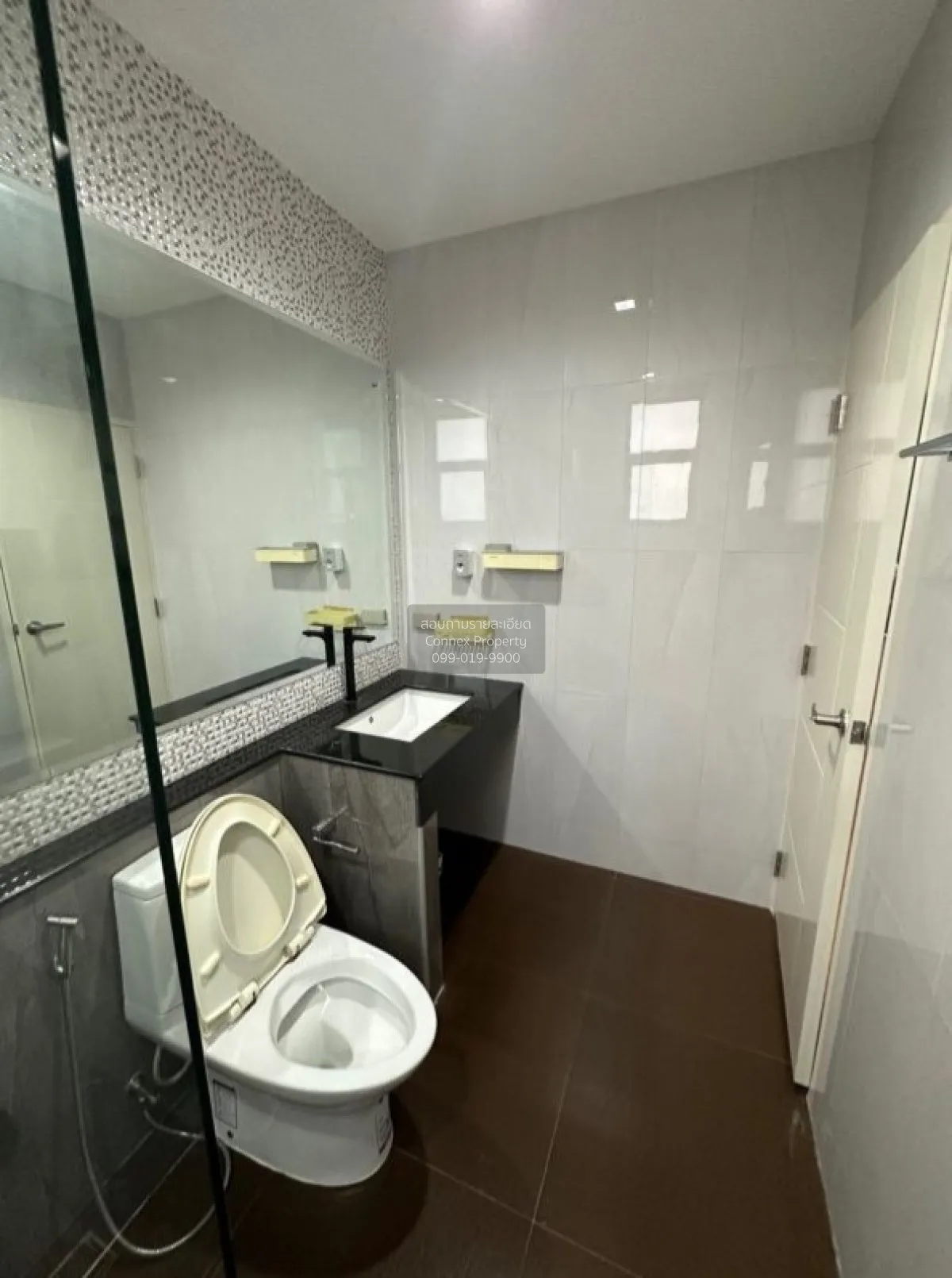 ขายบ้าน  วิสดอม กรีนทาวน์ 2 ห้องมุม หนองแขม เขต หนองแขม กรุงเทพ C