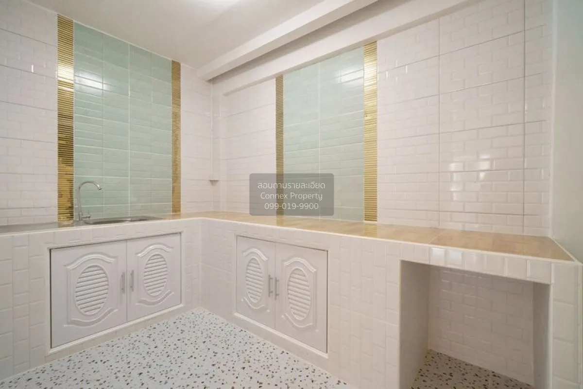 ขายทาวน์เฮ้าส์/ทาวน์โฮม  บ้านพฤกษา 3 บางบัวทอง ห้องมุม รีโนเวทใหม