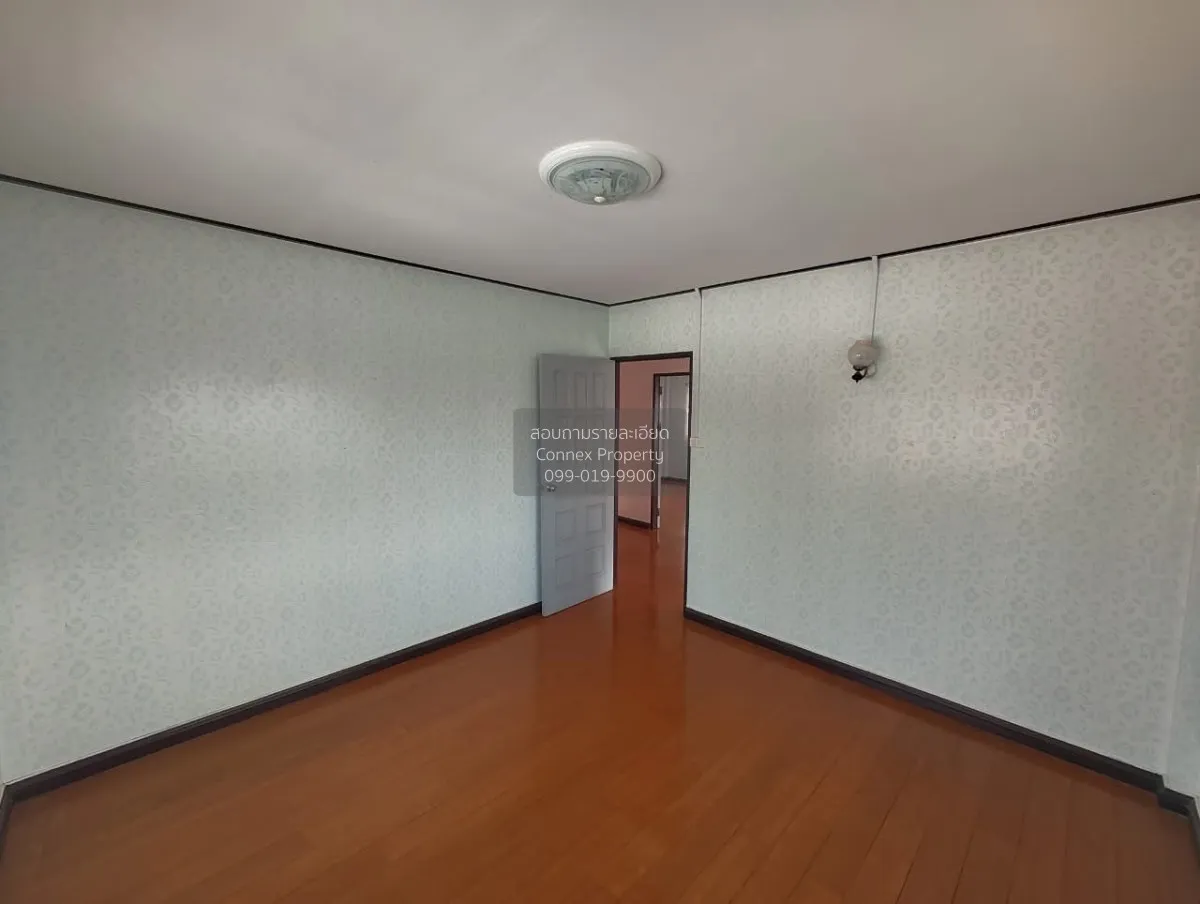 For Sale Single-family house near Sattahip, KM 5. , Phlu Ta Luang