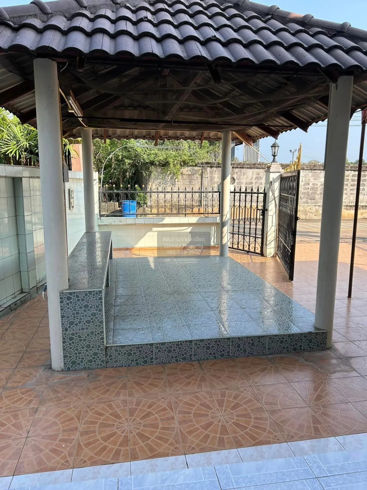 For Sale Single-family house near Sattahip, KM 5. , Phlu Ta Luang