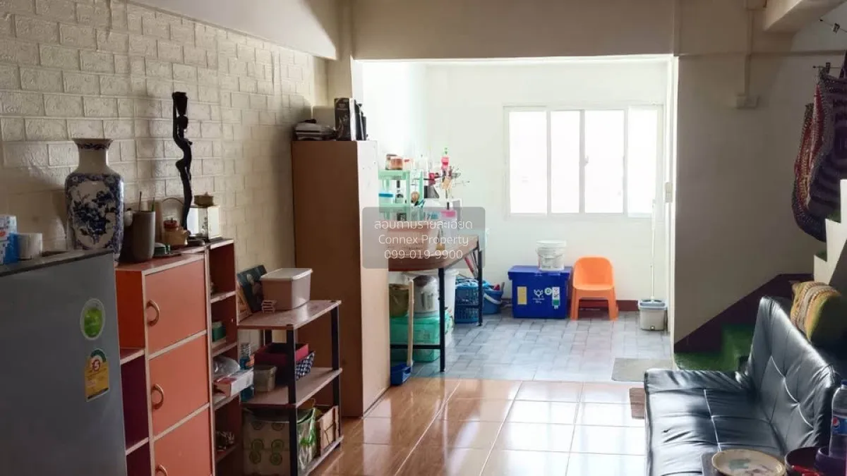 For Sale Newly renovated 4.5-story commercial building. , Bang Ch 2