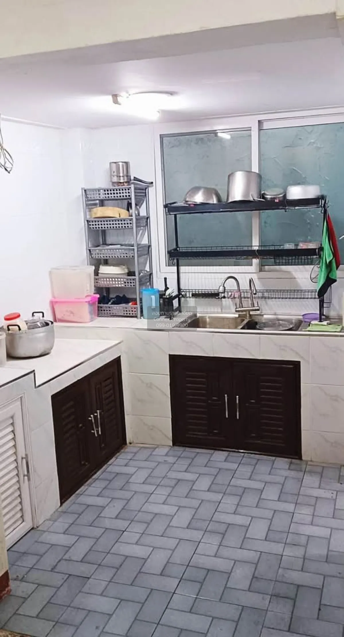 For Sale Newly renovated 4.5-story commercial building. , Bang Ch